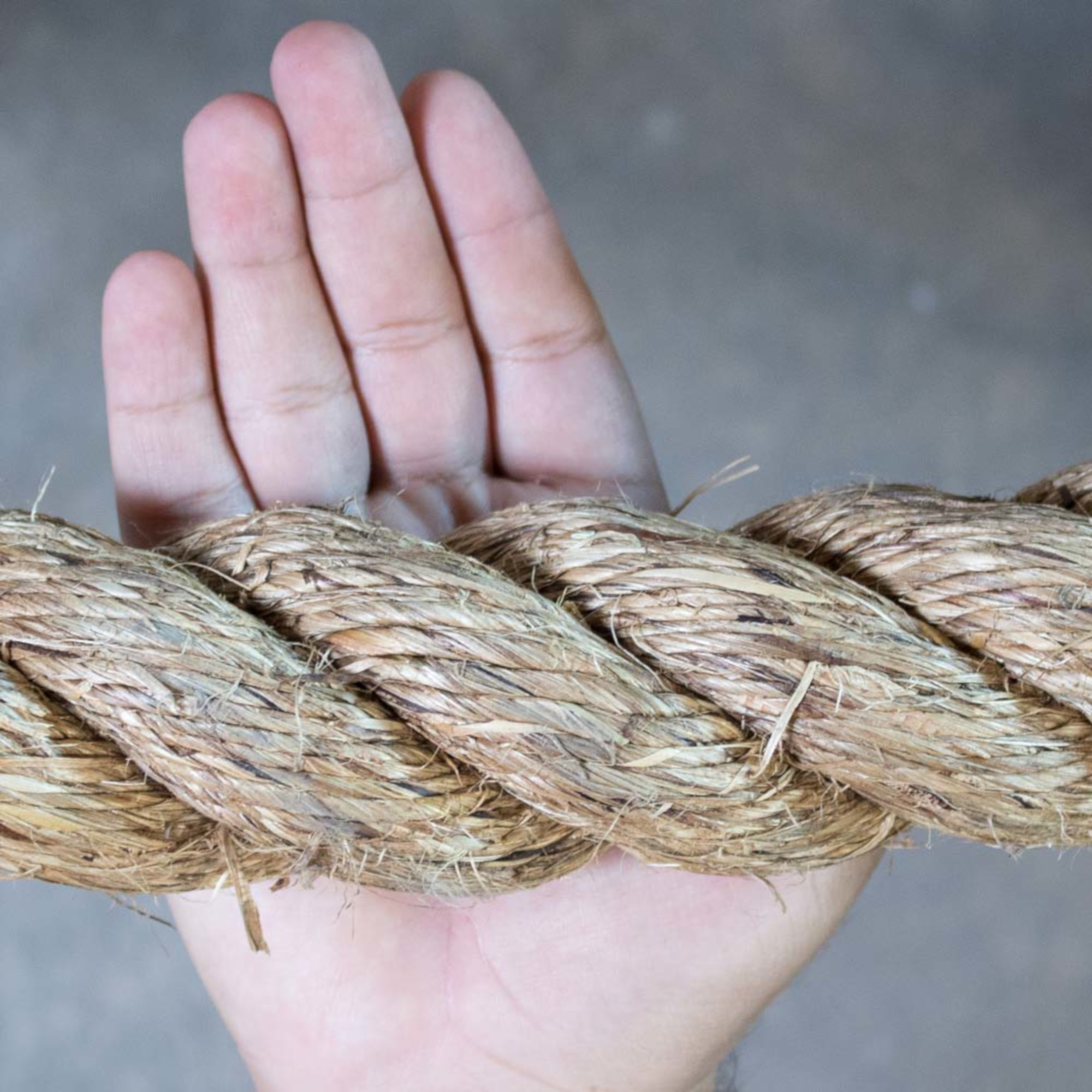 GOLBERG Manila Rope - Heavy Duty 3 Strand Natural Fiber - 1/4 inch, 5/16 inch, 3/8 inch, 1/2 inch, 5/8 inch, 3/4 inch, 1 inch, 2 inch - Available in Different Lengths - image 5 of 5