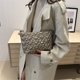 thumbnail image 1 of Almacenamiento Organizador Viajes Bolsas Aseo Bag Mujeres Magnías Acolchadas Case Belleza en Forma Corazón Mapeáneo Bolso La Tocador, 1 of 9