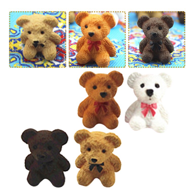 Small plastic bear deals figurines