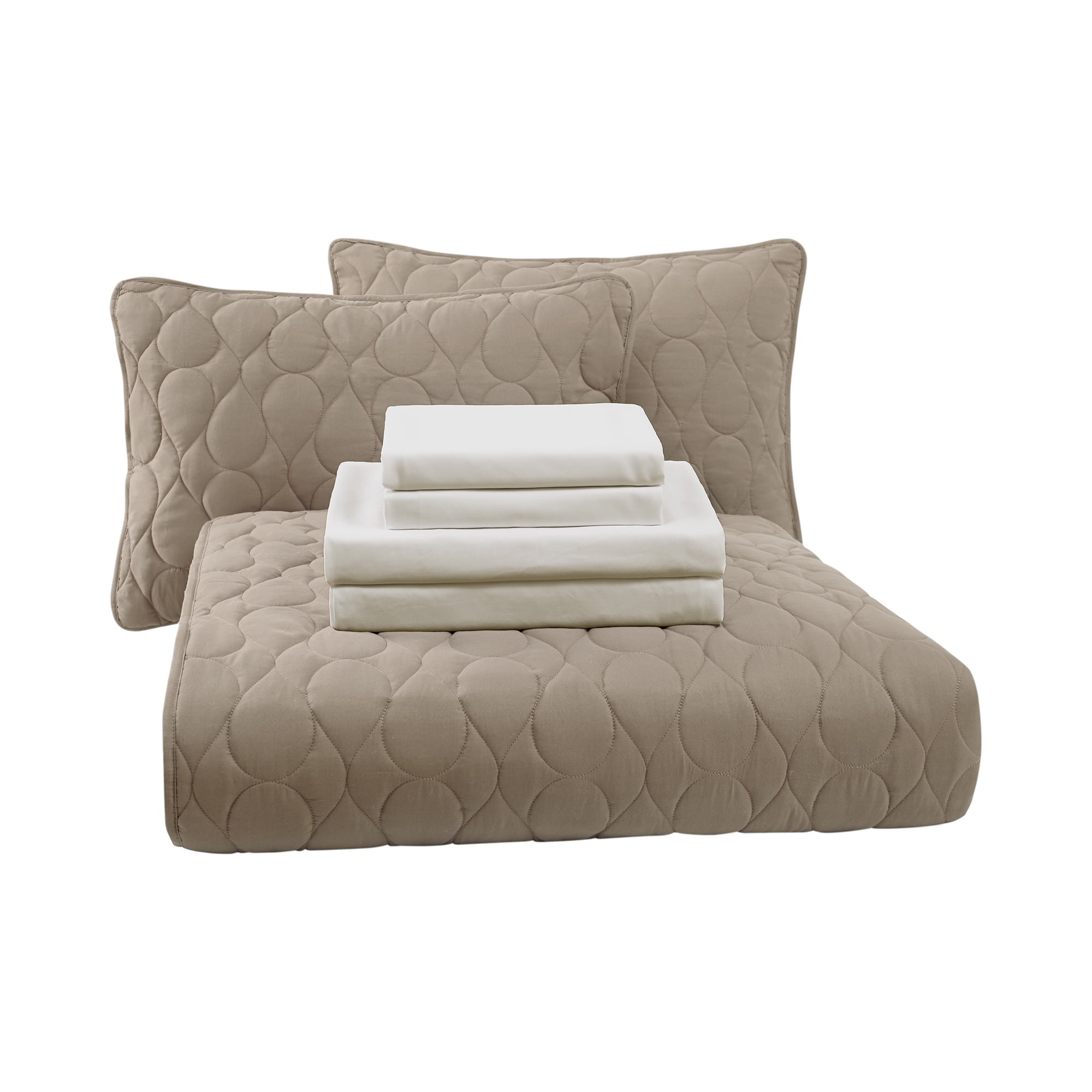 Mainstays 7-Piece Tan Reversible Quilt Set with Beige Sheets, Queen