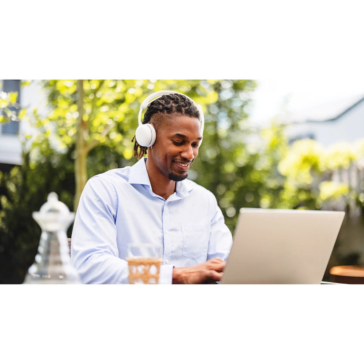 Logitech Zone Wireless 2 ES Active Noise Cancelling Closed-Back On-Ear Stereo Headset, Off-White