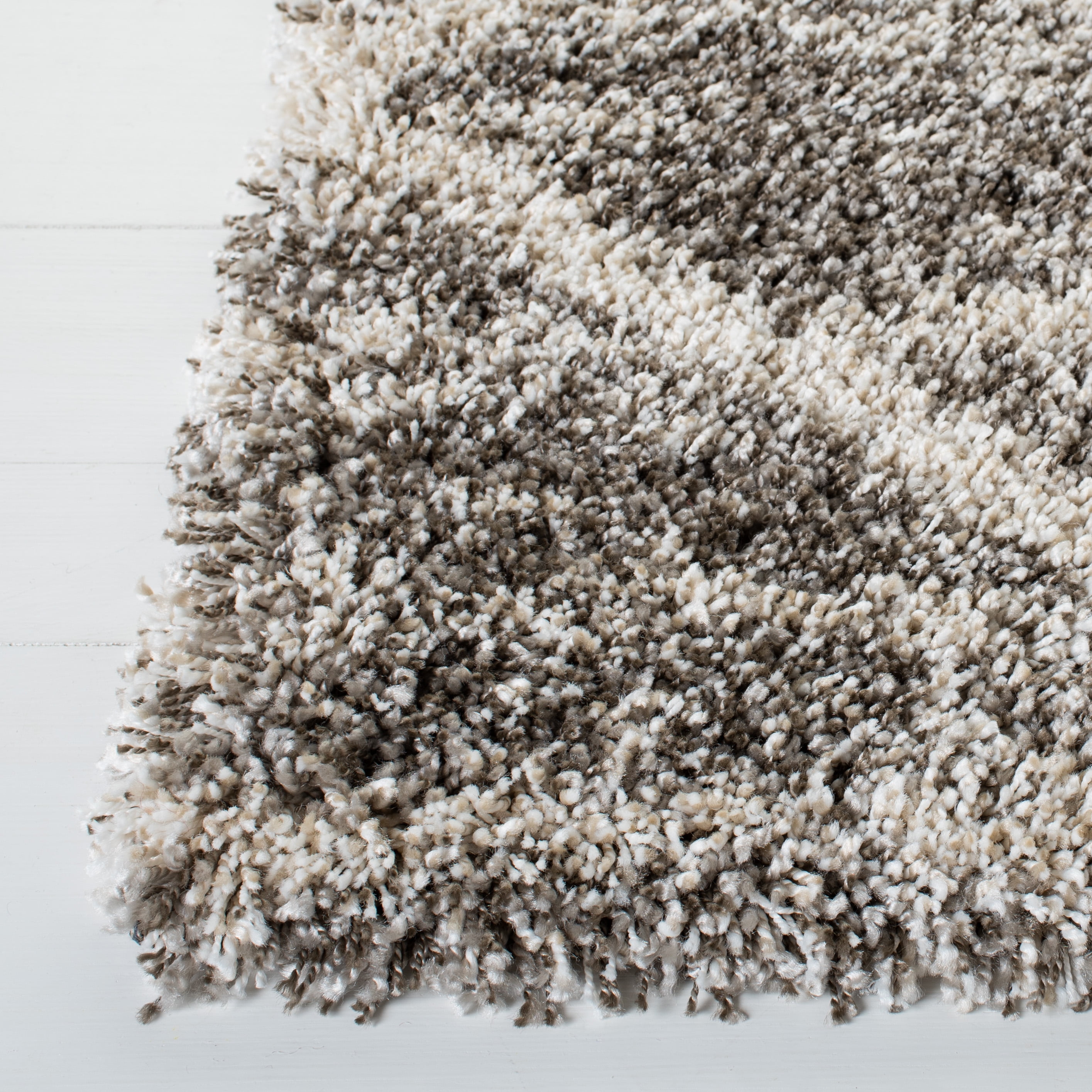 SAFAVIEH Hudson Amias Plush Geometric Shag Area Rug, Distressed Grey/Ivory, 9' x 12'