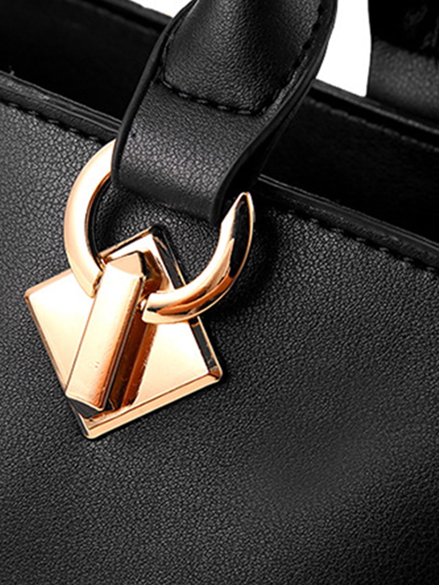 Colette - handbag on Designer Wardrobe