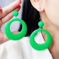 thumbnail image 2 of Pendientes geométricos huecos de bolas de resina de 6 colores, pendientes largos de moda simples y exagerados, 2 of 4