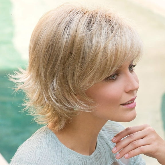 Short Blonde Wig with Bangs Pixie Layered Short Pixie Cut Hair Wigs for Women Synthetic Hair Daily Use Cosplay