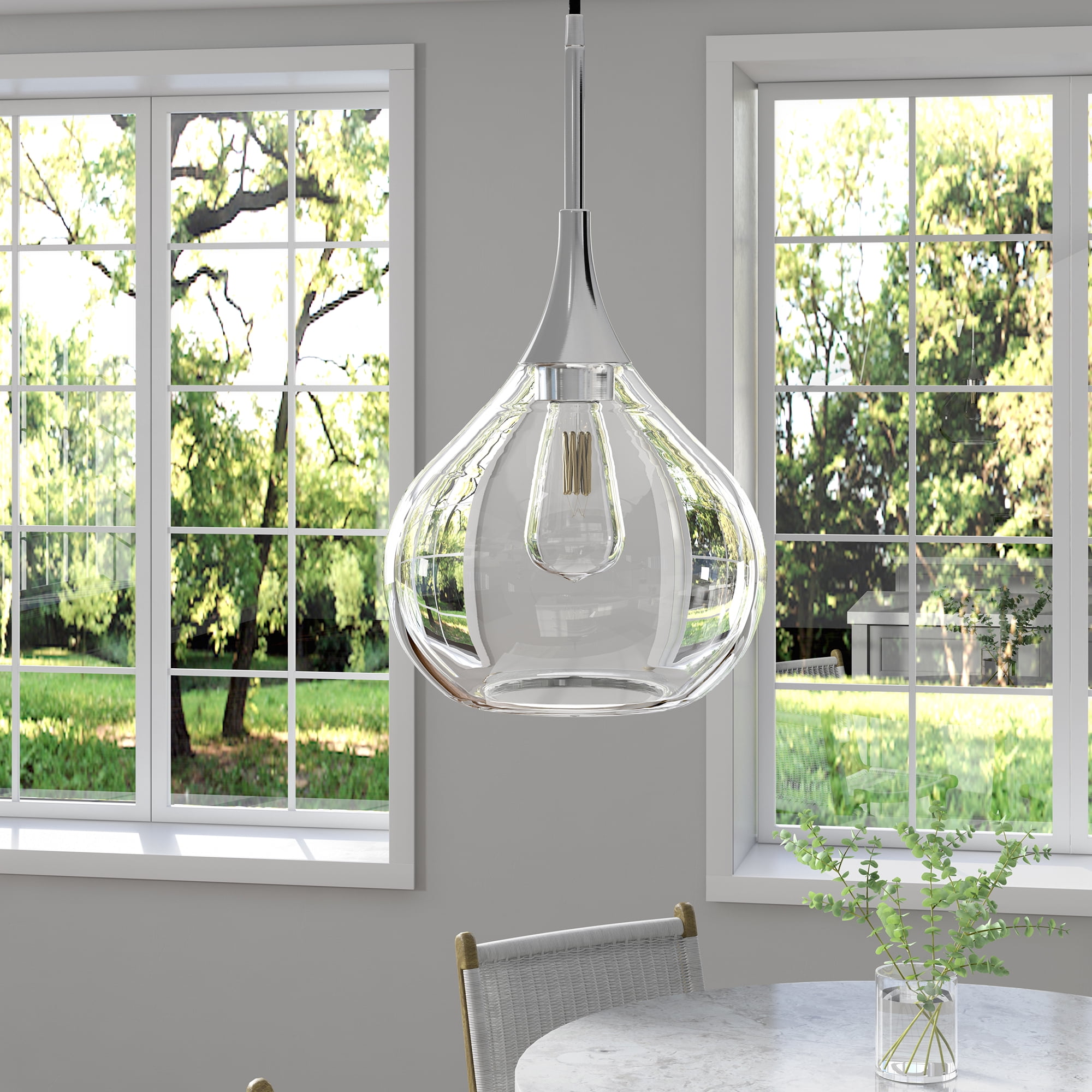 Evelyn&Zoe 9" Polished Nickel Metal/Glass Pendant