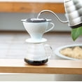 thumbnail image 4 of Gotero Pourover Hario W60, tamaño 02, cerámica blanca Hario NA, 4 of 5