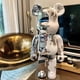 thumbnail image 2 of Figuras de Bearbrick de 28cm, estatuas de oso violento a la moda, colección de Bearbrick, decoraciones de escritorio, decoración de lujo para sala de estar, 400%, 2 of 4