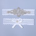 thumbnail image 4 of Juego de ligas de boda Sincero con diamantes de imitación de encaje blanco paquete de 2, 4 of 5