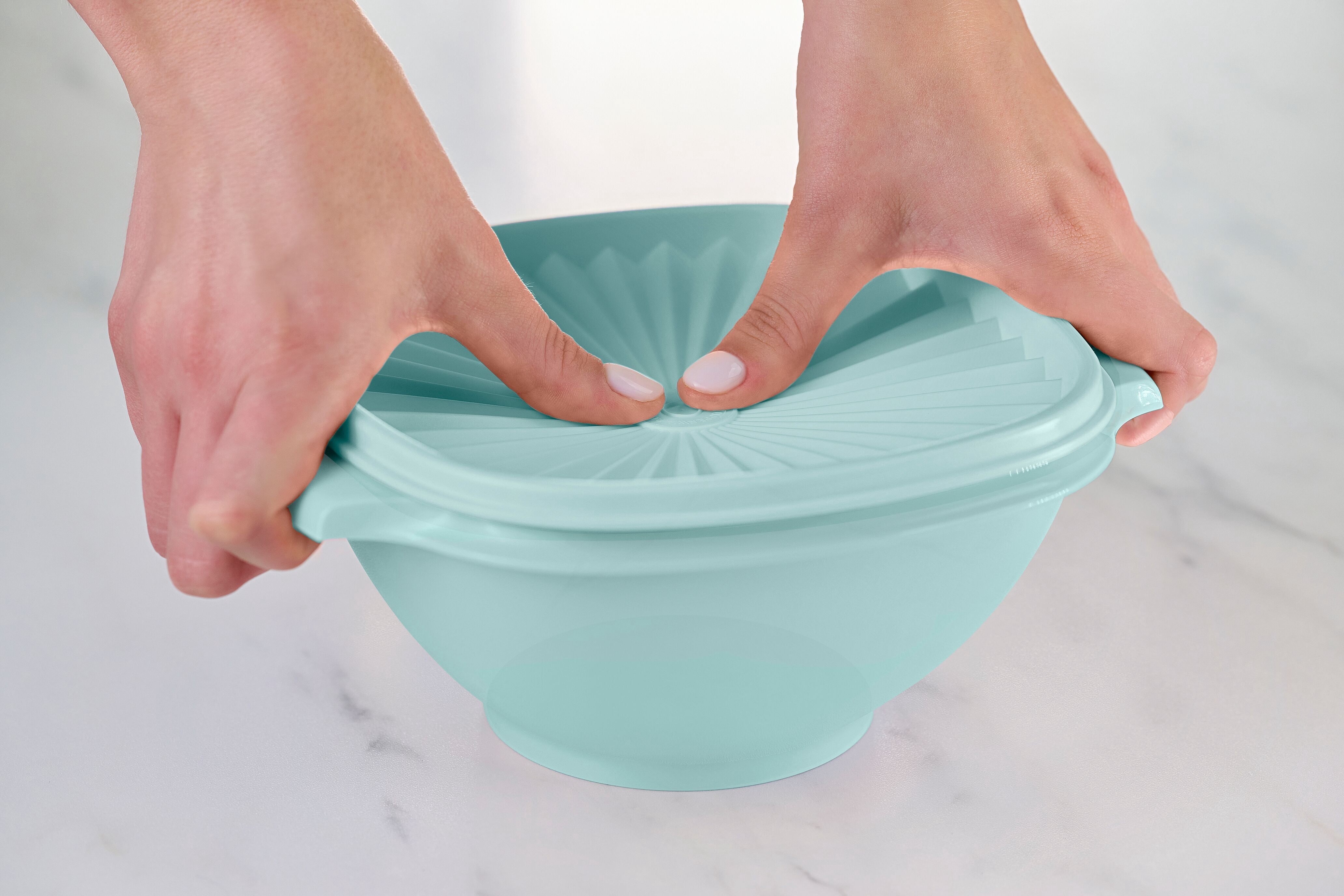 Tupperware Heritage 36 PC Set - Green