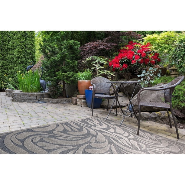 Outdoor Rug 5x7 Petals Samba