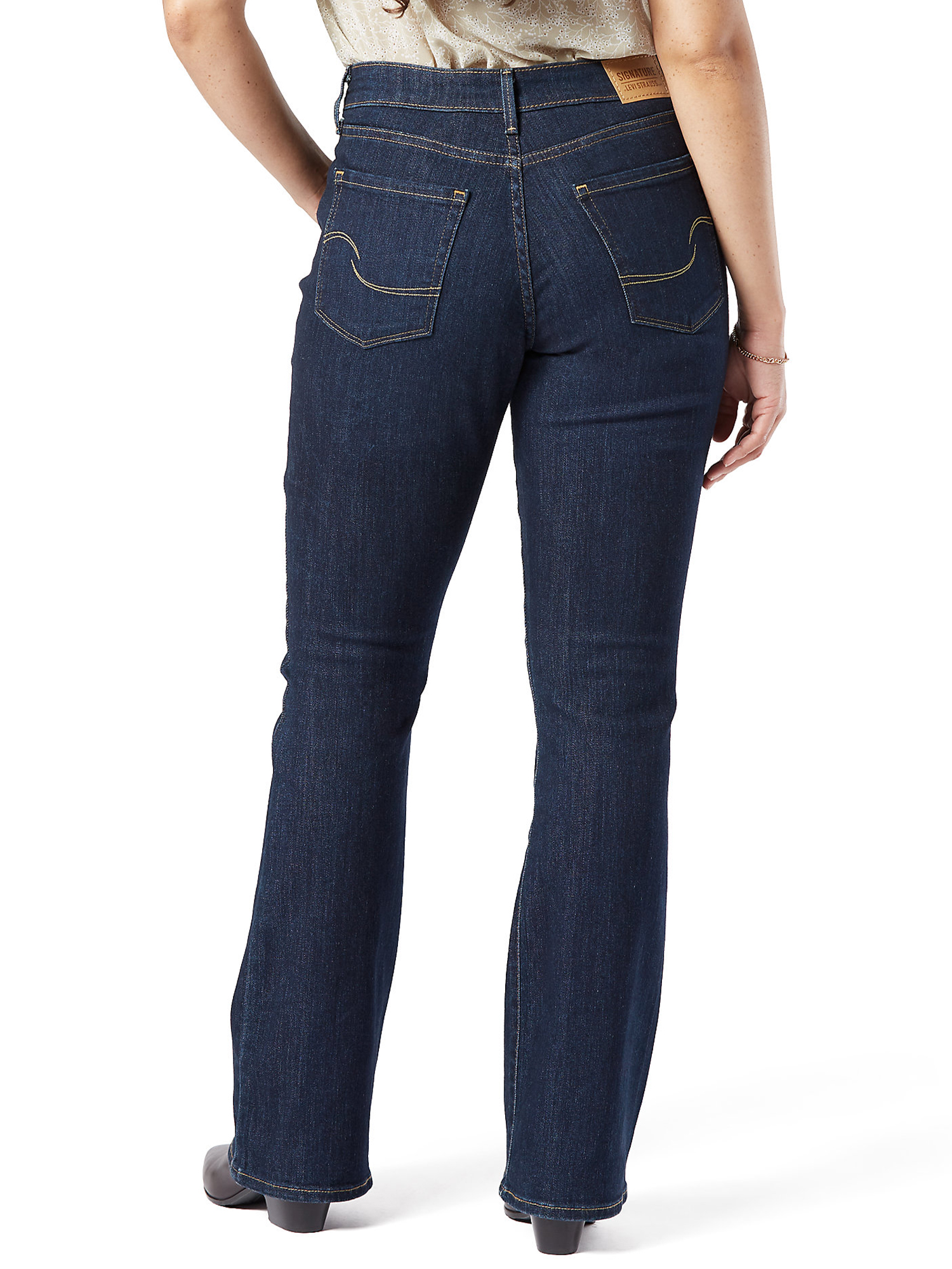 Signature by Levi Strauss & Co. Women's Mid-Rise Bootcut Jeans ...