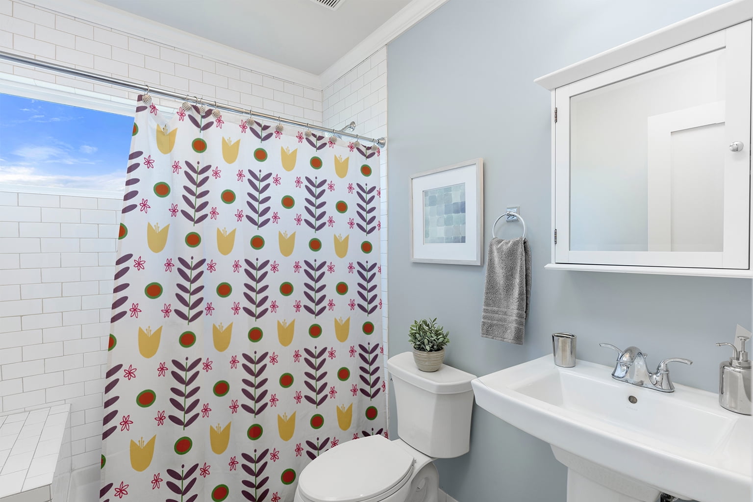 Simply Daisy 70" W x 73" L Spring Garden Polyester Shower Curtain, White [1 Ct]