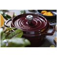 thumbnail image 4 of STAUB La Cocotte Cocotte Ronde en Fonte de 3,7 L, Rouge Grenadine, 4 of 5