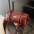thumbnail image 2 of Bolso de viaje bajo el brazo para mujer, de gran capacidad, pequeño bolso cuadrado, diseño de nicho, estilo retro, con pliegues en el hombro, 2025, 2 of 4