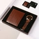 thumbnail image 1 of Set de regalo reloj billetera para hombre | Billetera de textura de cuero de poliuretano con múltiples ranuras para tarjetas y patrón de diamantes | Reloj con correa marrón y esfera elegante | Caja, 1 of 6