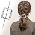 thumbnail image 1 of Diadema plateada con pinza para el cabello y múltiples combinaciones de estilos. Una horquilla., 1 of 5