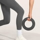 thumbnail image 1 of Mancuerna Kettlebell Power Ring 2 en 1 de 5 libras para aeróbicos, fitness en casa y pilates negro, 1 of 8