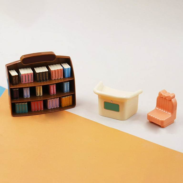 Small 2024 plastic bookshelf