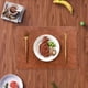 thumbnail image 5 of Manteles individuales de cuero, juego de 4 manteles antideslizantes con superficie resistente al calor y lavable para una fácil limpieza, ideales para proteger la mesa del comedor durante, 5 of 6