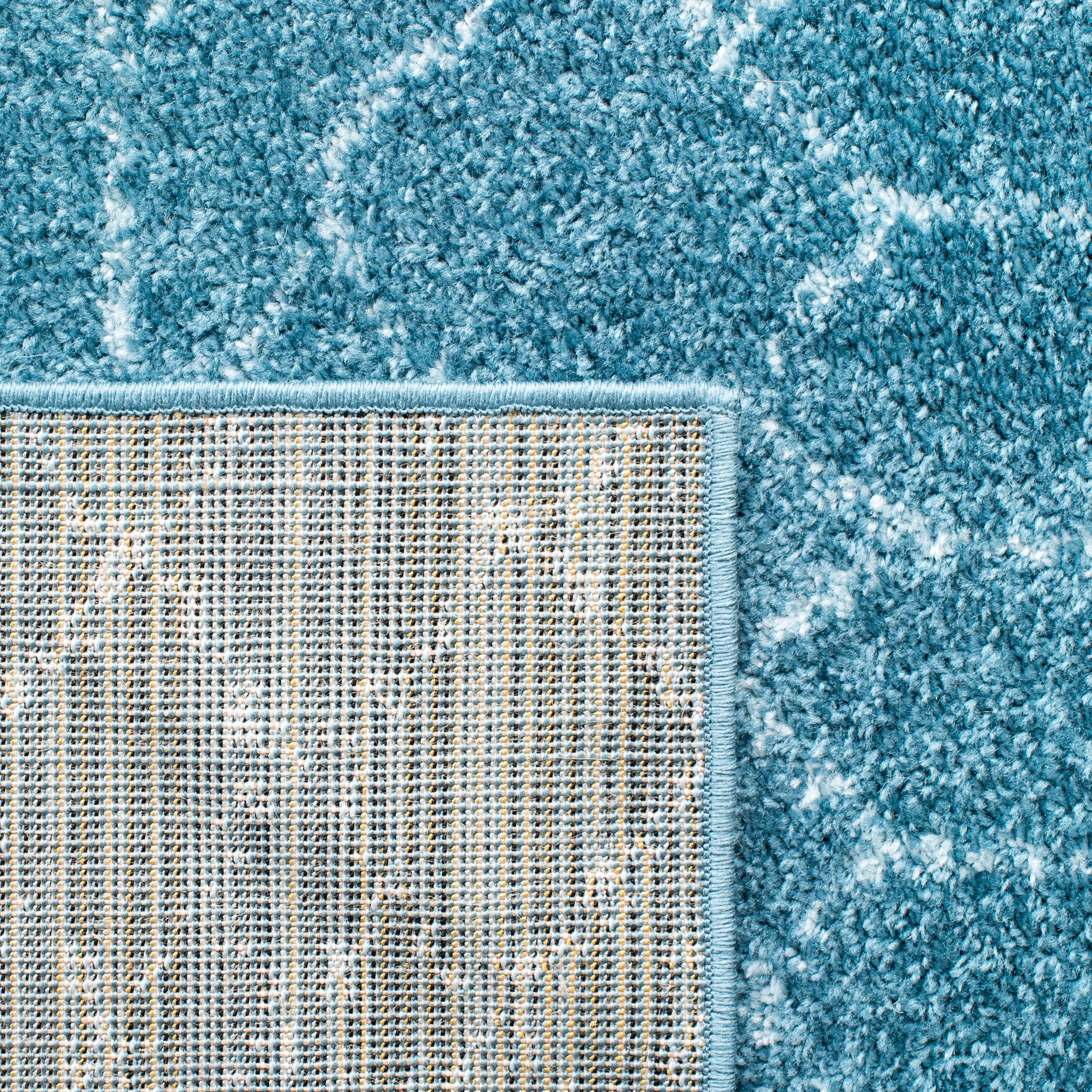 SAFAVIEH Tulum Coriander Oriental Area Rug, Turquoise/Blue, 6'7" x 6'7" Square