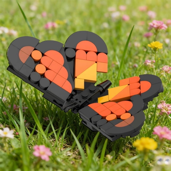 Monarch Butterfly Building Blocks Set 106PCS Orange & Black Butterfly Model Nature Inspired Insect Display Collectible DIY Construction Kit Desk Decor