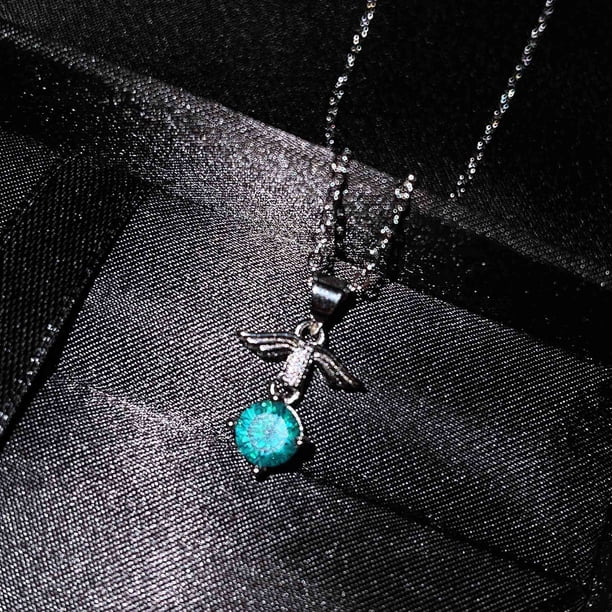 Collar de diamantes mosán azul y verde de Maldivas Colgante de corazón con cabeza de vaca "Un ciervo tiene tu vaca"