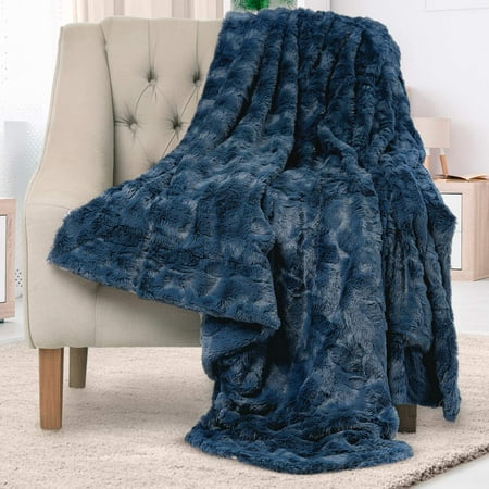 Luxury Faux Fur Throw Blanket Super Soft Fluffy Warm Cozy Plush Fuzzy Thick Large For Couch Sofa Living Room Or Bed Fall Winter Accessories 50 X65 Navy Blue Canada Luxury Faux Fur Throw Blanket Super, Luxury Faux Fur Throws For Sofas