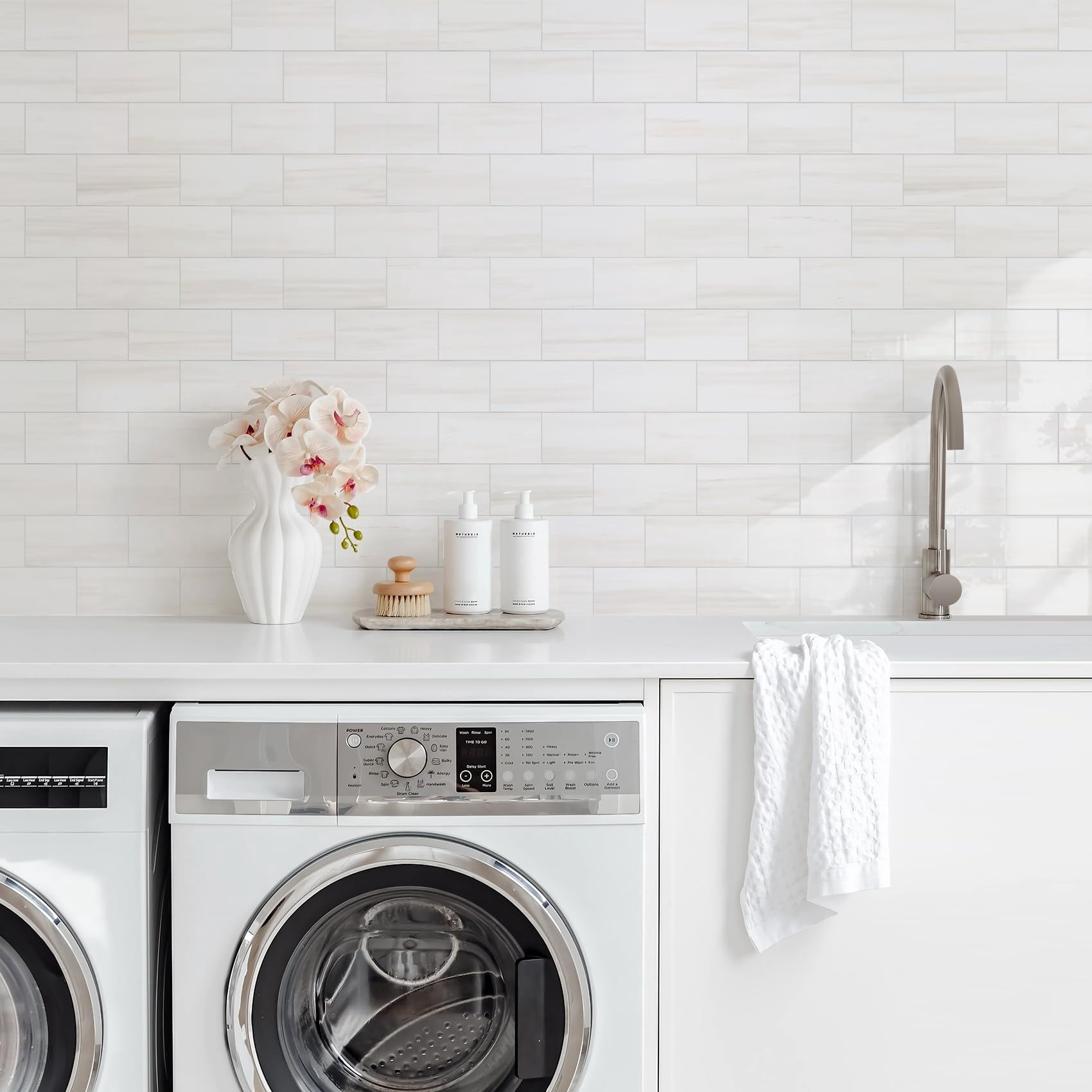 100-piece Glossy Dolomite White Peel And Stick Backsplash 3''x6'' Pvc Subway With Grout  On For Kitchen/bathroom/fireplace