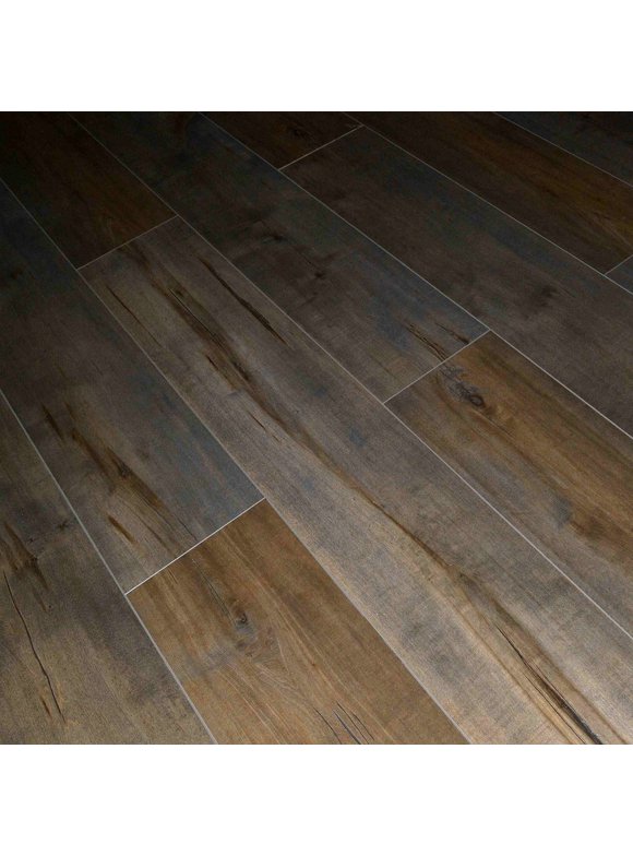 Laminate Flooring in Flooring