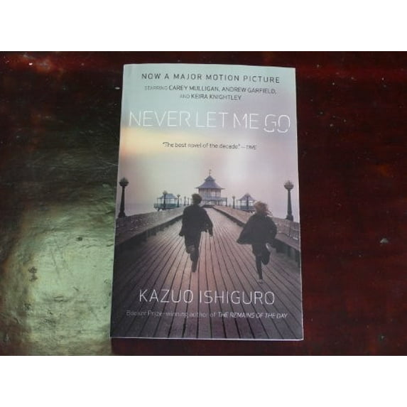 Pre-Owned Never Let Me Go (Paperback) by Kazuo Ishiguro