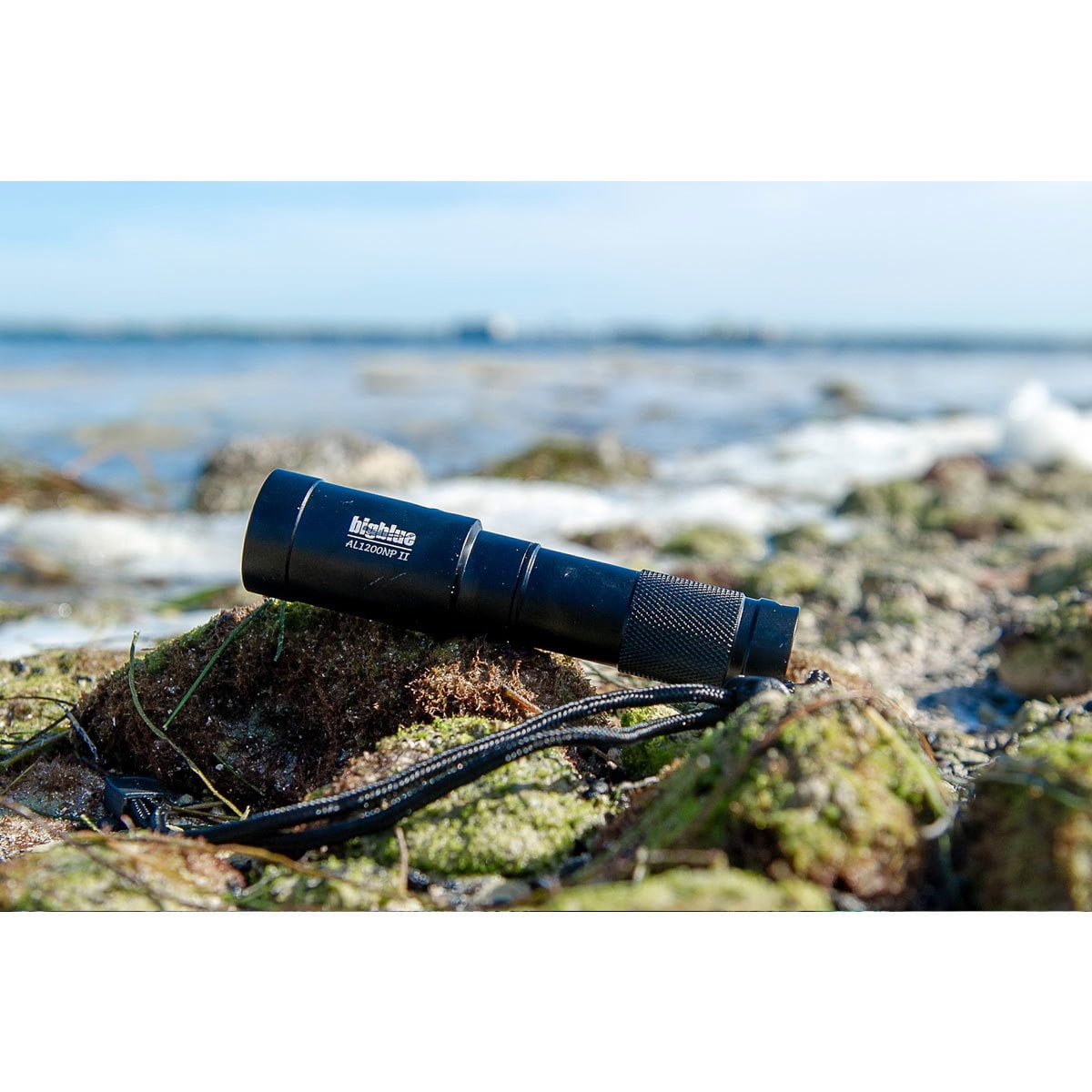 Bigblue 1300-Lumen Narrow Beam Flashlight
