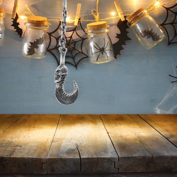 WRISTBIQUE 8 Devil Skull Chain Hook Cosplay Accessory  Hook Prop 33.01X5.89X1.57in Silver Plastic