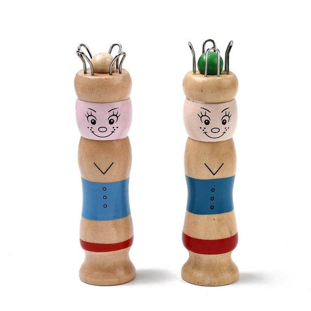 3 Set French Knitter Colorful Spool Knitting DIY Knitting Spool with Needle Wooden Crochet Machine for Spool Knitting Loom DIY Crafts Making Starter Supplies