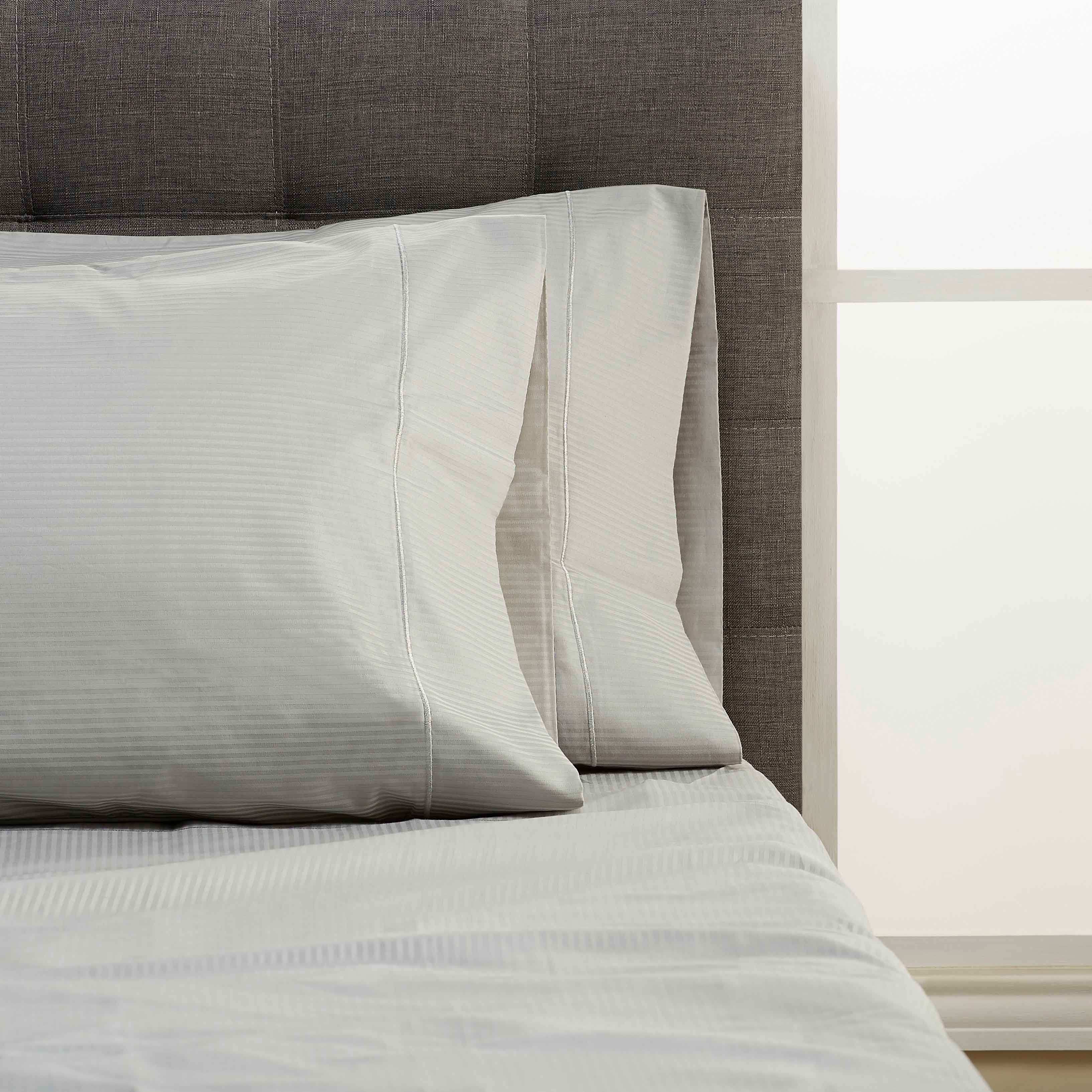 Shunjie.Home 100% Egyptian Cotton Standard Pillow Protectors Set
