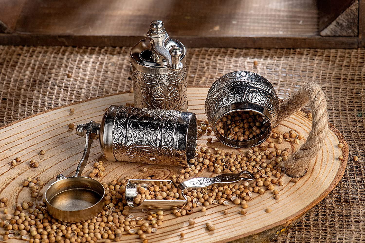 Big Manual Spice Grinder Hand Mill for Pepper Salt Seed Coffee bean -  SunnyArmenia