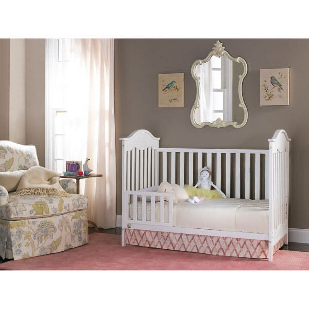 Fisher-Price Charlotte 3-in-1 Convertible Crib, Snow White - image 2 of 8