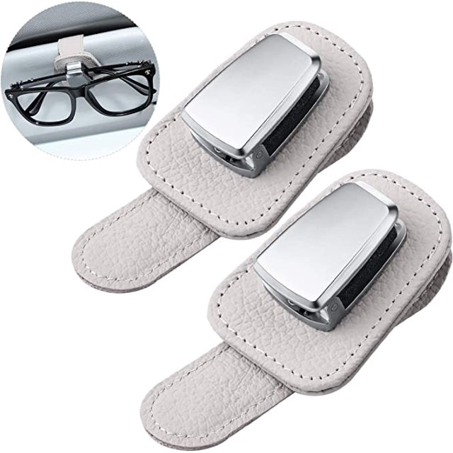 2 paquetes de soporte para gafas de coche universal para visera de coche, soporte para gafas de sol, clip de cuero para colgar gafas y soporte para gafas con clip para tarjeta de entradas (beige) TUNC Sencillez
