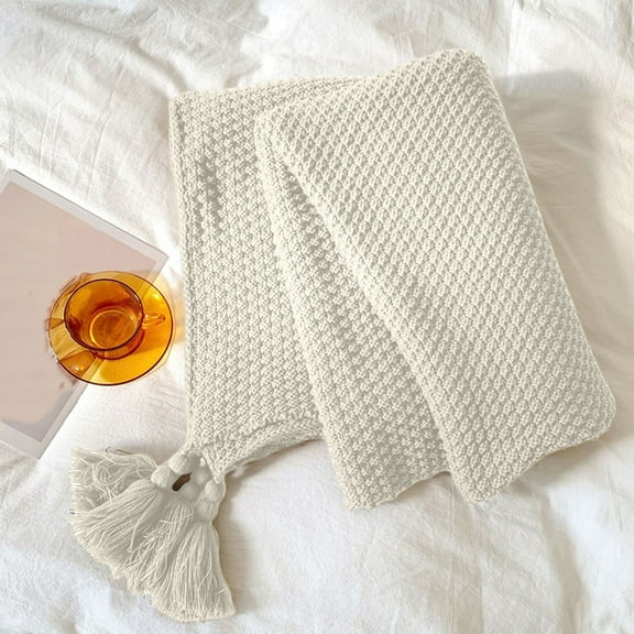 Knitted Throw Blanket,Soft Throw Blanket,Knitted Sofa Bed Throw Blanket with Tassels,40*28IN Sofa Blanket Wind Fringe Blanket, Office Conditioning Nap Blanket, Light-weight Warm for Bed(Beige)