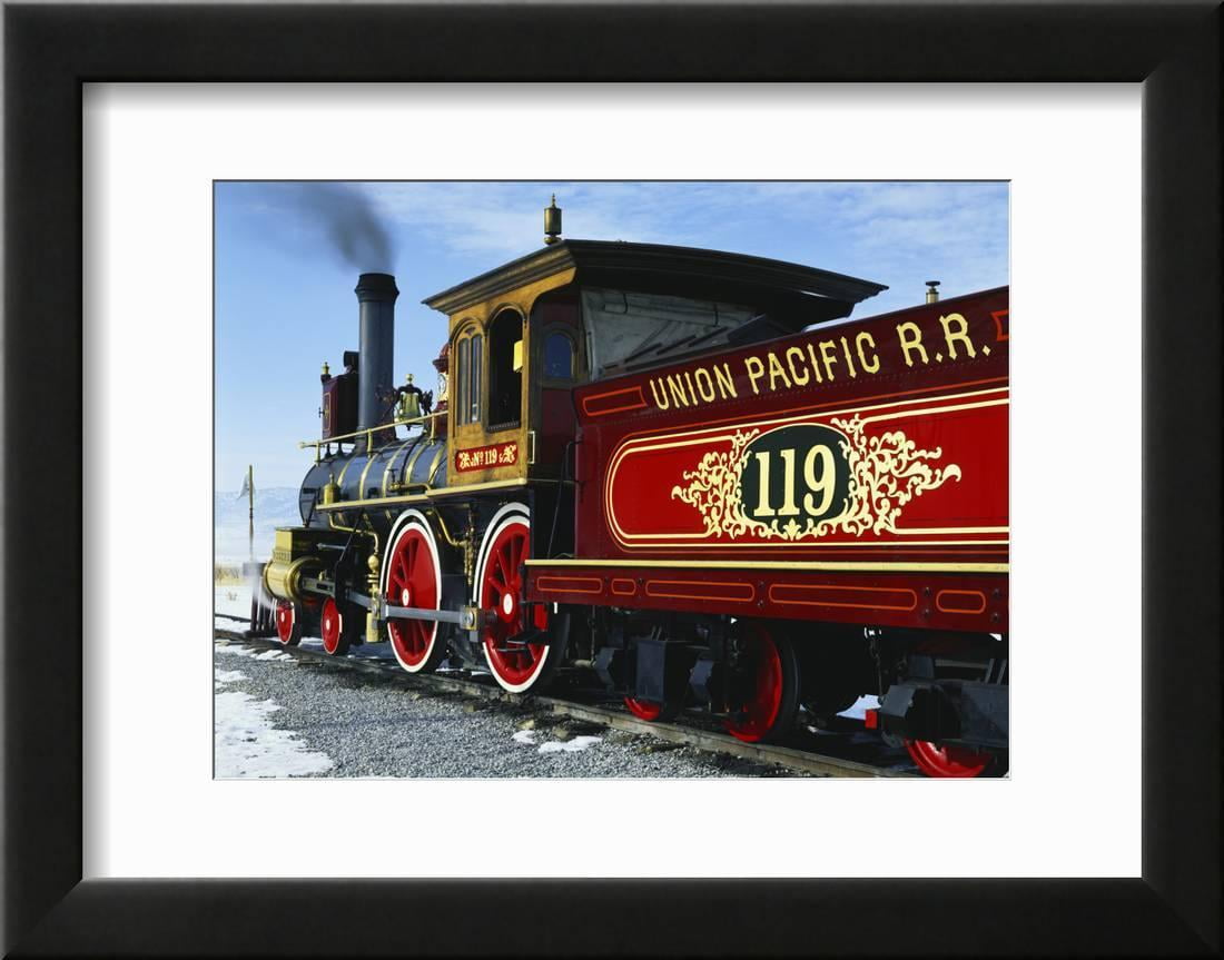 Steam Train Memorabilia Gift Pack with over 20 pieces of Replica Artwork OLD 