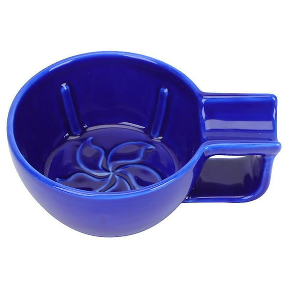 1 recipiente para burbujas de afeitar.