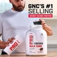 thumbnail image 3 of GNC Pro Performance Bulk 1340 Proteína en polvo para ganar masa, 50 g, sin gluten, suero, creatina, BCAA, probado por terceros, recuperación y crecimiento muscular, micronutrientes, chocolate doble, 9, 3 of 5