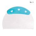 thumbnail image 3 of Kearding Pastel cuchillo cortador crema decorativa plástico raspador tortas Irregular raspadores utensilios decoración para hornear herramientas Cocina y Comedor 3.38g Kearding HA080605-03, 3 of 6
