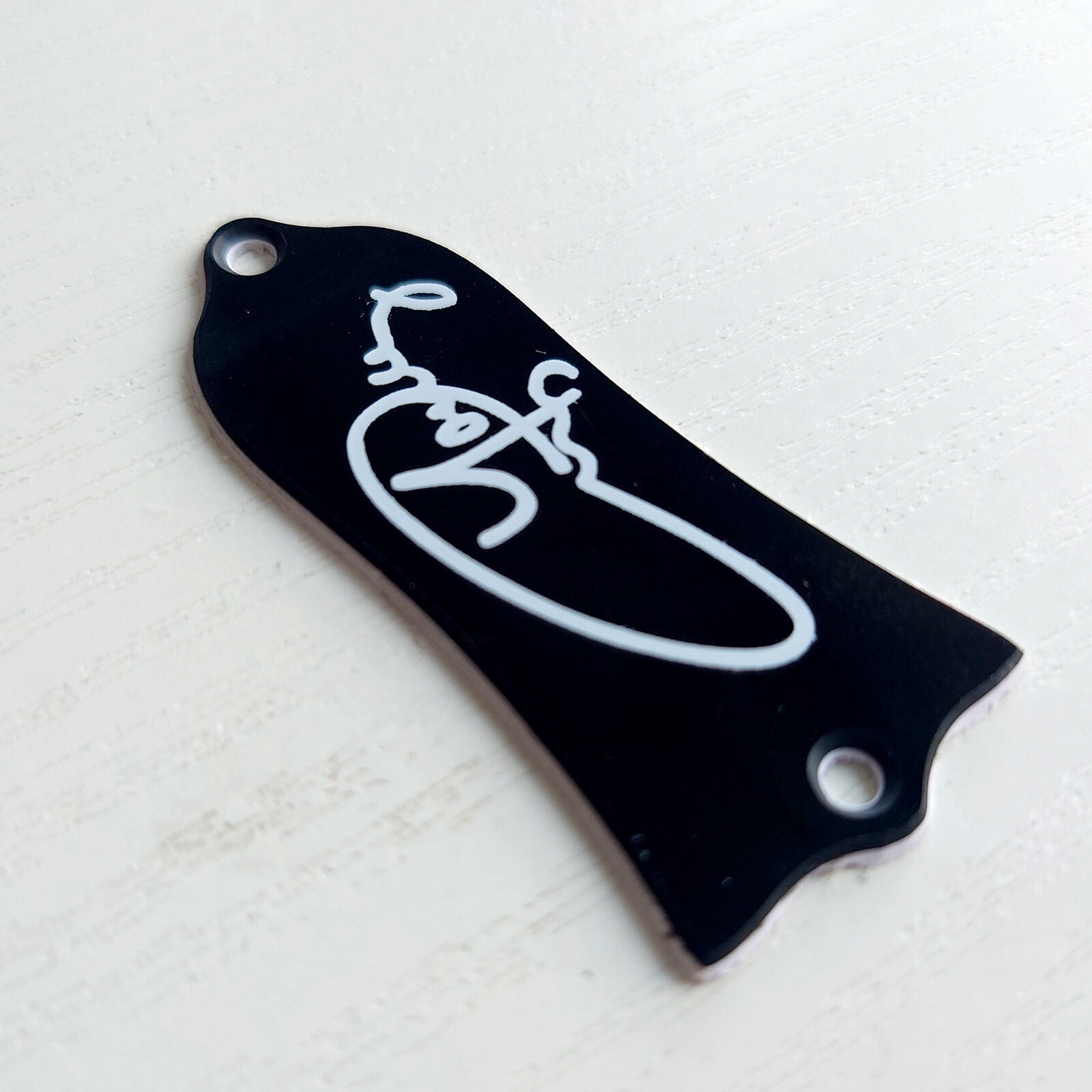 Angus Young Signed Truss Rod Cover Plate Guitar Standard Parts 2 Ply Black Electric Guitars Replacement Parts