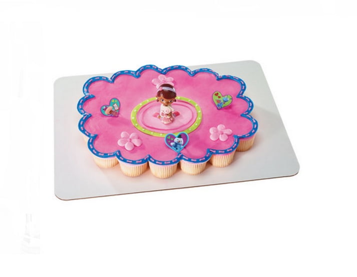 doctor mcstuffins cake