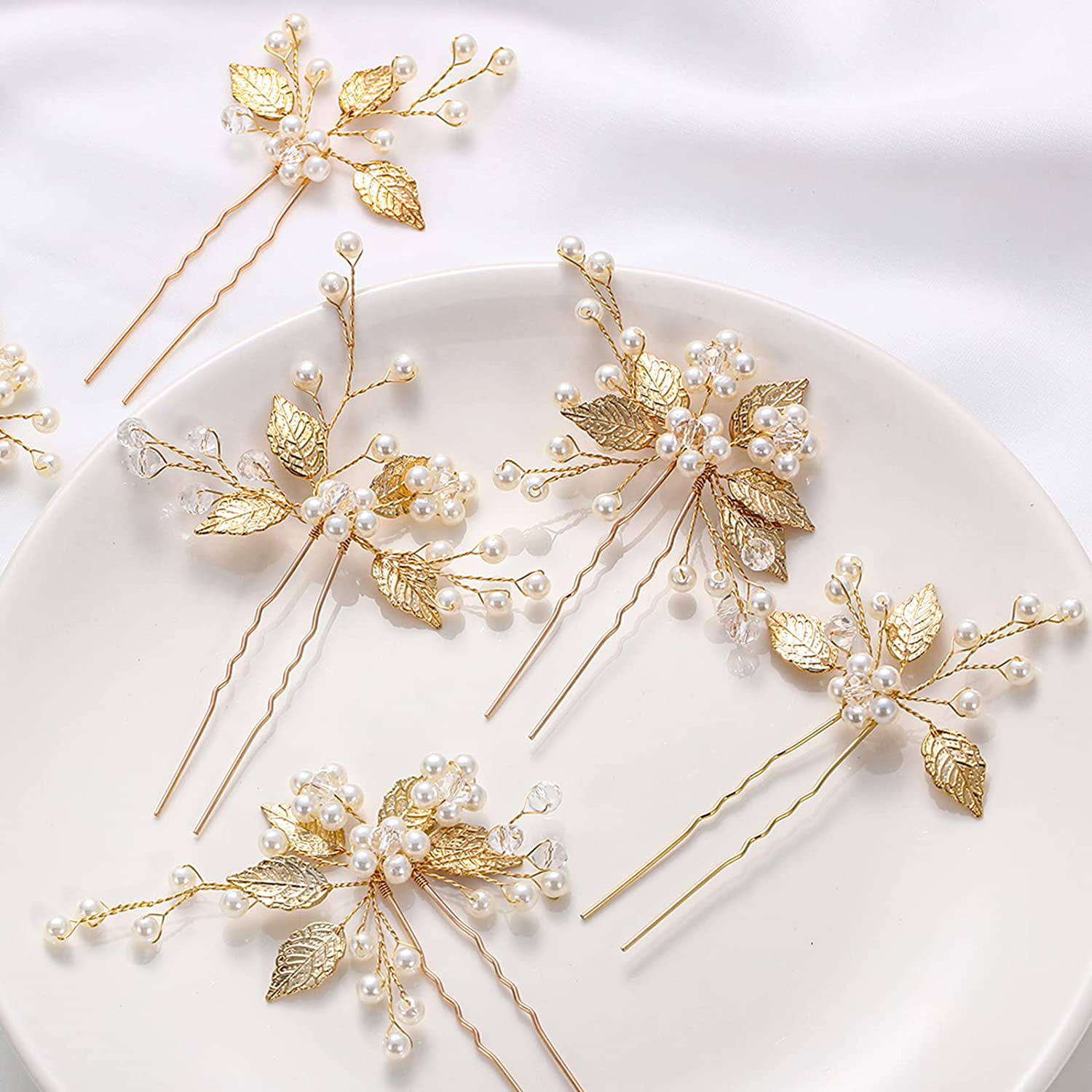 Amazon.com : Heread Pearl Bride Wedding Hair Pins Leaf Bridal Head Piece  Flower Hair Accessories for Women and Girls (Pack of 3) (Gold) Free Size :  Beauty & Personal Care