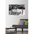 thumbnail image 3 of Michael Jordan - Le tir horizontal, 3 of 4