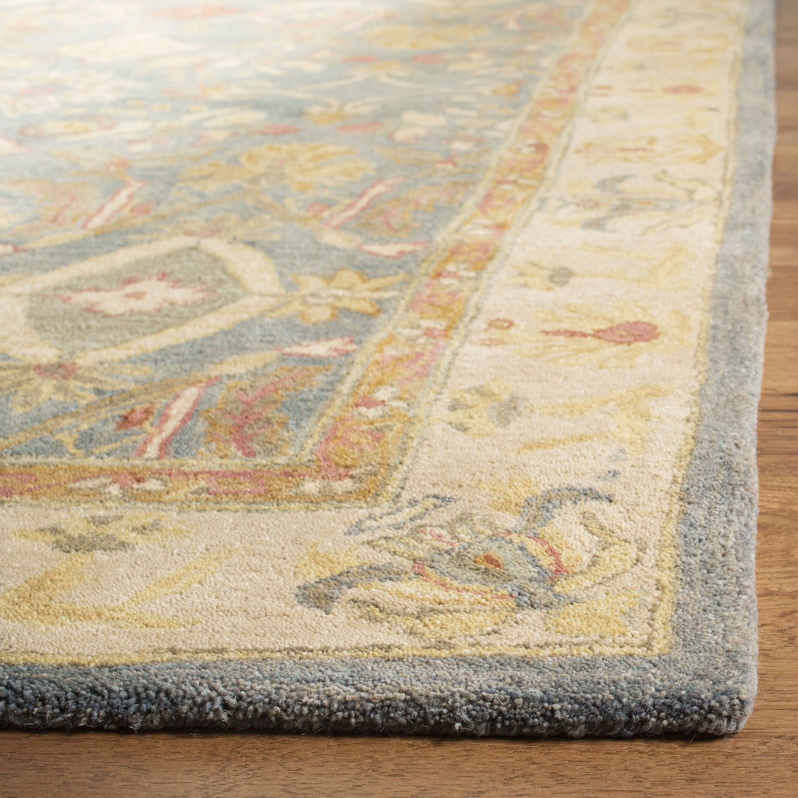SAFAVIEH Anatolia Stephen Traditional Wool Area Rug, Light Blue/Ivory, 2' x 3'