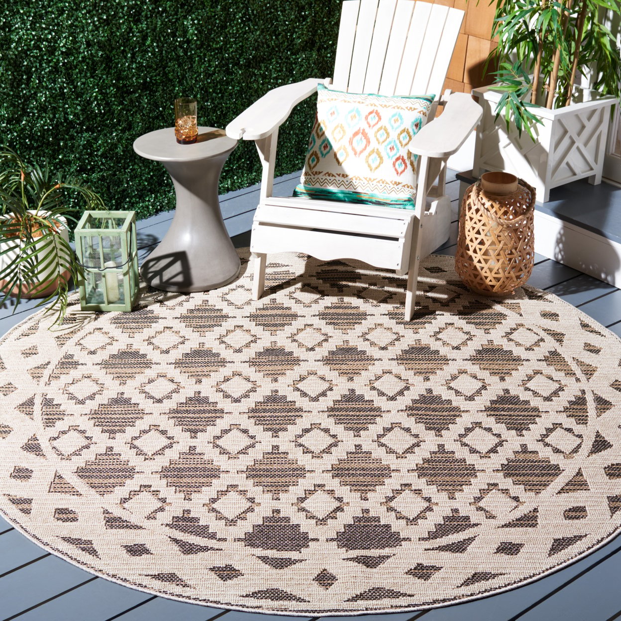 thumbnail image 6 of SAFAVIEH Global Paylynn Diamond Indoor/Outdoor Runner Rug, Beige/Dark Beig, 2'2" x 8', 6 of 10