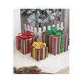 thumbnail image 1 of Caja de regalo con adorno de árbol de Navidad Toystoory con luces LED brillantes y caja de regalo pequeña 15.5 cm, 1 of 6